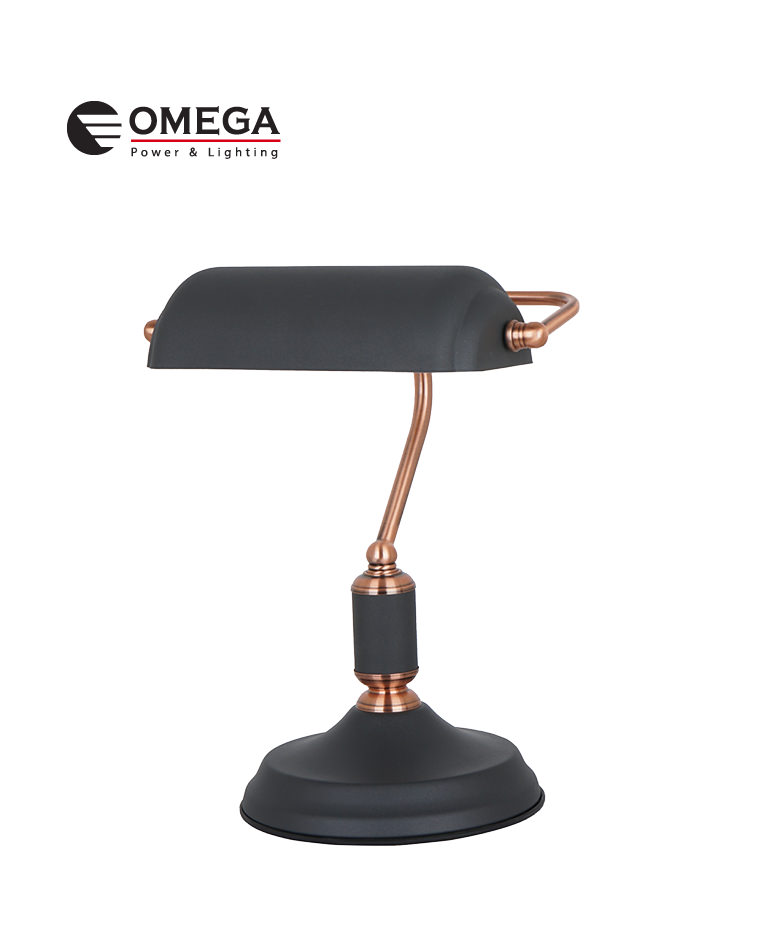 מנורת שולחן וינטיג' מעוצבת קלאופטרה בצבע שחור